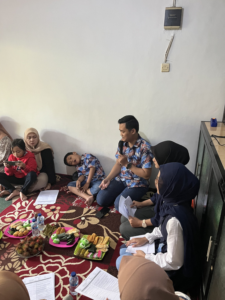 Kegiatan Pembagian Raport Semester Ganjil 2024-2025